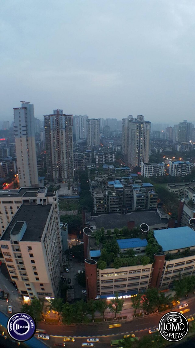 วิวเมืองสวยๆ เมืองฉงชิ่ง ประเทศจีน  ประเภทเลนส์ Super Wide Angle 0.45x  อุปกรณ์ที่ใช้ถ่ายรูป Samsung >> Galaxy Note 5  รีวิวโดย Fer Luci