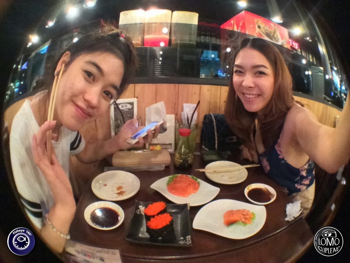 กินข้าวกัน  ประเภทเลนส์ Fisheye 180°