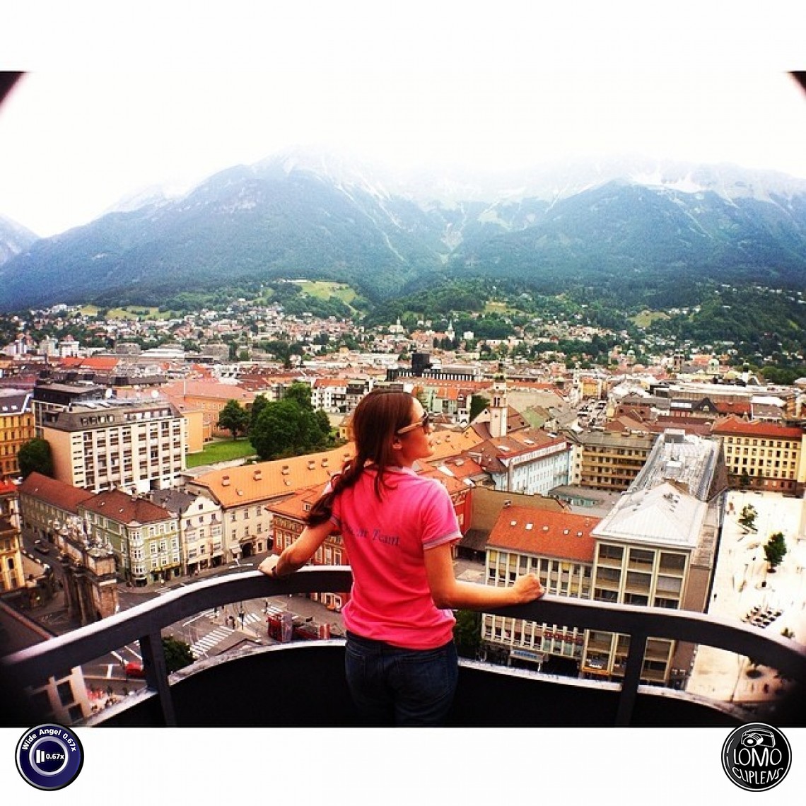 Look what I have seen... Here in #Innsbruck!!! By oaaz  ประเภทเลนส์ Wide Angle 0.67x