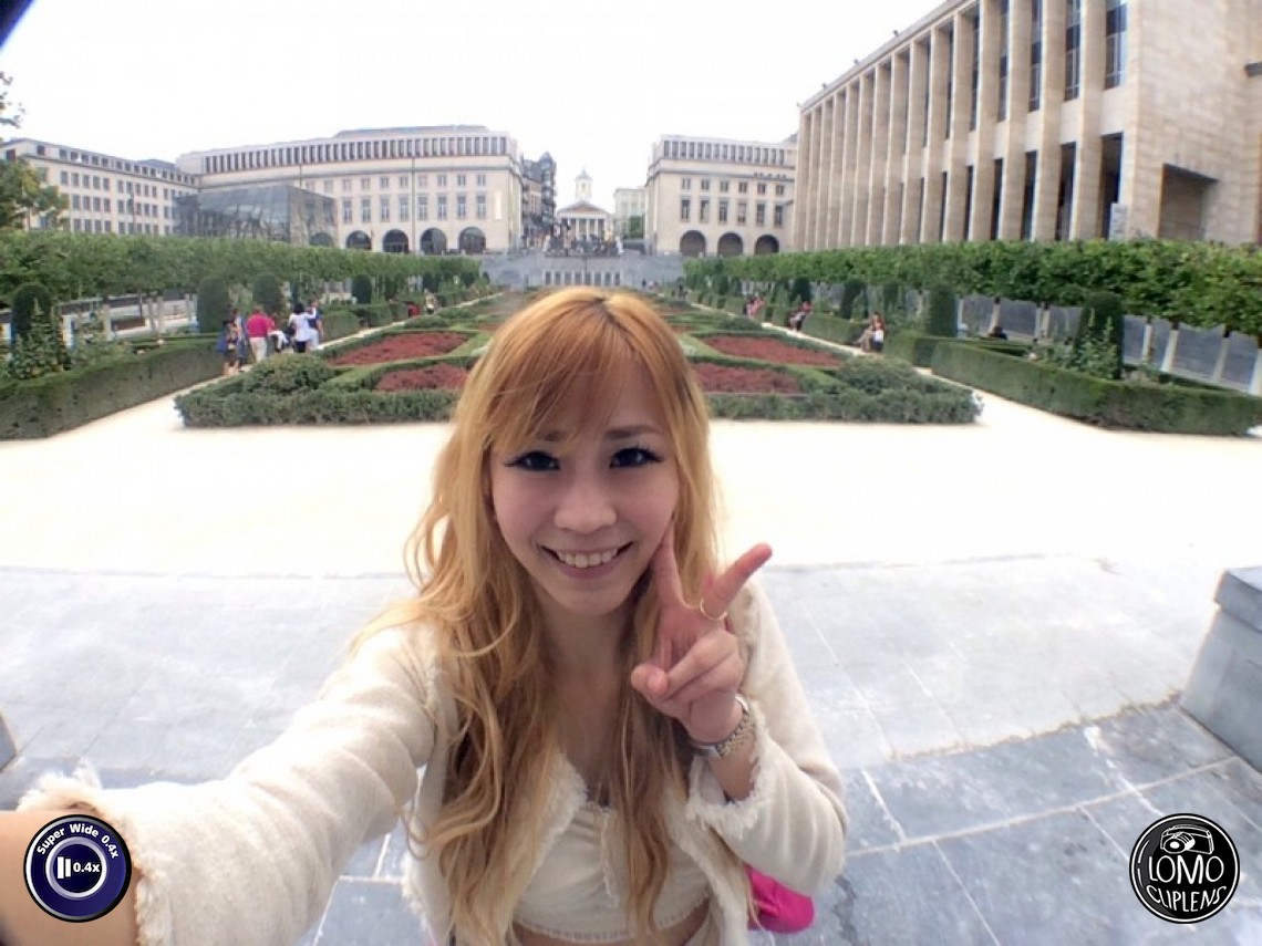 Lomo Clip Lens In Brussels, Belguim วิวจากเนินเขา Coudenberg อยู่ใกล้ๆ กับ The royal square  ประเภทเลนส์ Super Wide 0.4x