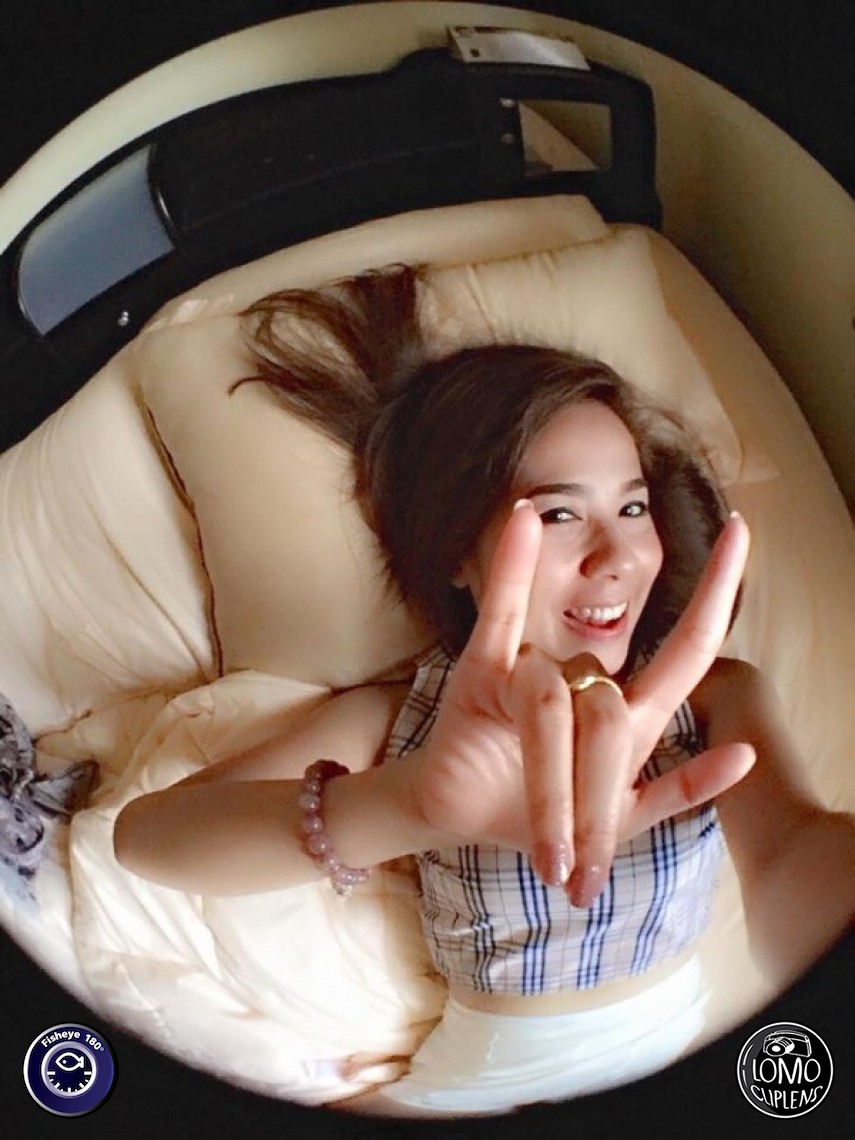 Love Lens  ...เลนส์เฟี้ยวมากกก อิอิ^^ #พี่ปลื้ม By Nuii Kanok  ประเภทเลนส์ Fisheye 180°