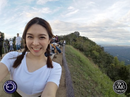 ดอยเสมอดาว  ประเภทเลนส์ Wide Angle 0.4x - 0.6x  อุปกรณ์ที่ใช้ถ่ายรูป Huawei >> Mate 9  รีวิวโดย Minnie