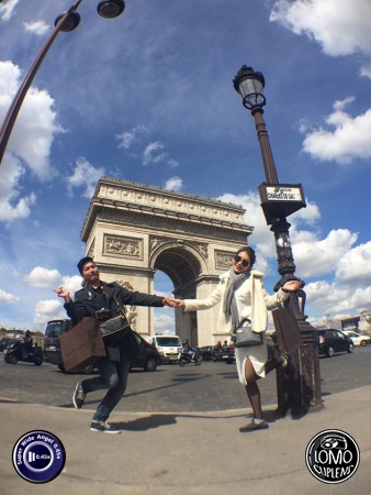 Arc De Triomphe, Champs Elysees, Paris, France  ประเภทเลนส์ Super Wide Angle 0.45x  อุปกรณ์ที่ใช้ถ่ายรูป Apple >> iPhone 6  รีวิวโดย Anunya Leelavijarn