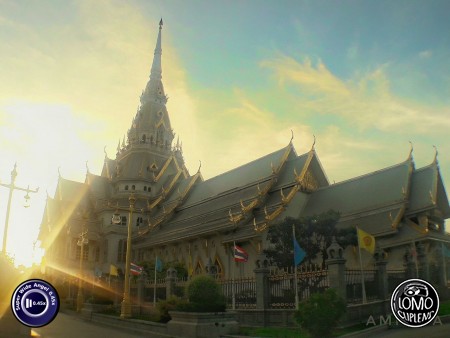 ถ่ายกล้องกล้อง samsung galaxy j7 สวยมาก  ประเภทเลนส์ Super Wide Angle 0.45x  อุปกรณ์ที่ใช้ถ่ายรูป Samsung >> Galaxy J7  รีวิวโดย Amisa Auknitin