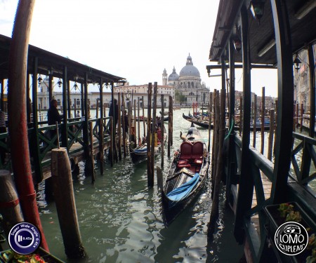 รีวิวเลนส์ super wide 0.45x ที่ยุโรป   ประเภทเลนส์ Super Wide Angle 0.45x  อุปกรณ์ที่ใช้ถ่ายรูป Apple >> iPhone 5s  รีวิวโดย Papigar