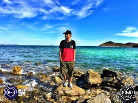 ชอบมากเลยครับ ถ่ายวิวกว้างกว่ากล้องปกติเยอะเลยครับ ชอบครับโดนใจมาก  ประเภทเลนส์ Super Wide Angle 0.45x  อุปกรณ์ที่ใช้ถ่ายรูป Apple >> iPhone 5s  รีวิวโดย Art Tanawat