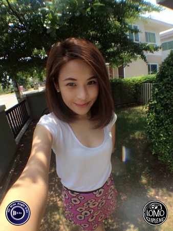 เลนส์ถ่ายรูปสวยๆ จากร้านนี้ค่ะ  ประเภทเลนส์ Wide Angle 0.6x HD  อุปกรณ์ที่ใช้ถ่ายรูป Apple >> iPhone 6 Plus  รีวิวโดย Bounjung