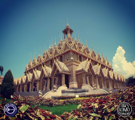 ของคุณรีวิวสวยๆ จากทางบ้านมากครับ  ประเภทเลนส์ Super Wide Angle 0.45x  อุปกรณ์ที่ใช้ถ่ายรูป Samsung >> Galaxy A7  รีวิวโดย oONatOo