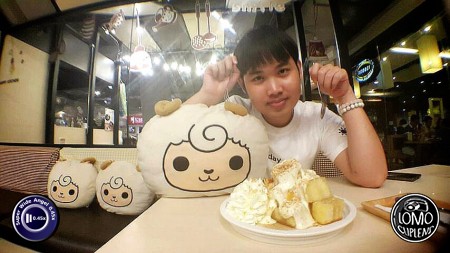 มีแต่คนชมว่าได้ภาพสวย นึกว่าใช้กล้องโปร  ประเภทเลนส์ Super Wide Angle 0.45x  อุปกรณ์ที่ใช้ถ่ายรูป Samsung >> Galaxy Note 4  รีวิวโดย nuii