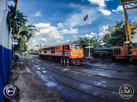 โรงรถจักธนบุรี By ONIZUKA MAN  ประเภทเลนส์ Super Wide 0.4x