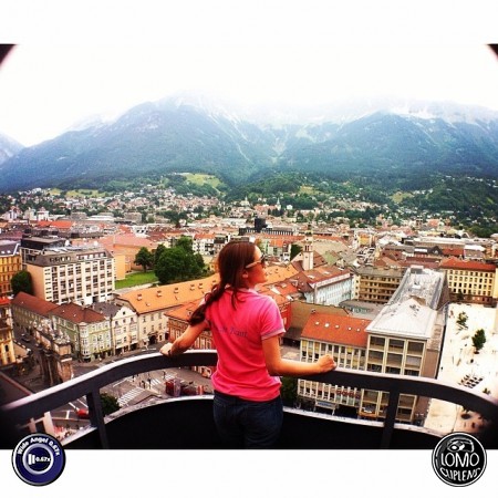 Look what I have seen... Here in #Innsbruck!!! By oaaz  ประเภทเลนส์ Wide Angle 0.67x