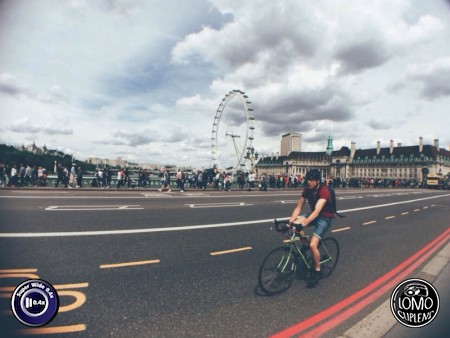 ส่งตรงจากลอนดอน By Kwang  ประเภทเลนส์ Super Wide 0.4x