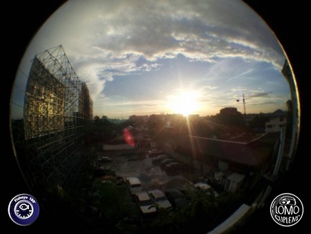 ขอบคุณรีวิวสวยๆ จากคุณ ʎɯlɐdd  ประเภทเลนส์ Fisheye 180°