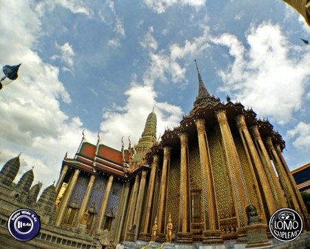 ขอบคุณรีวิวสวยๆ จากคุณ M . ครับ  ประเภทเลนส์ Super Wide 0.4x