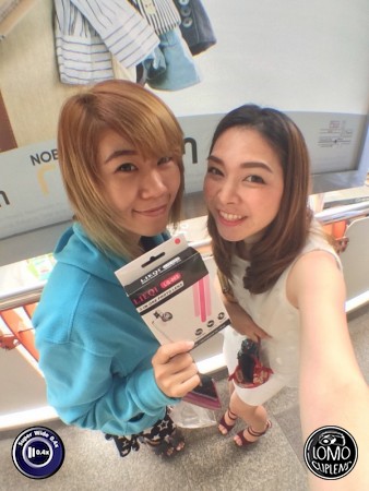 คุณลูกค้ามารับของที่บีทีเอสอารีย์ ใครอยากได้ของไวมารับที่บีทีเอสอารีย์ได้นะคะ แม่ค้าเส  ประเภทเลนส์ Super Wide 0.4x