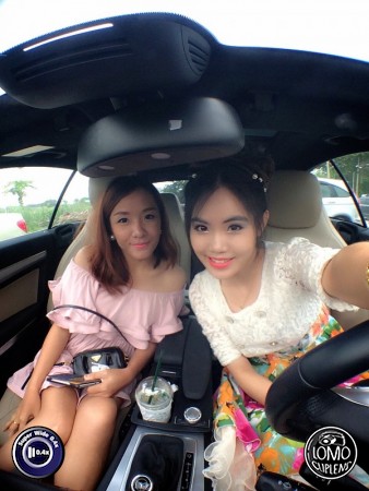 ขอบคุณรีวิวสวยๆ จากคุณ BalloonAtistan  ประเภทเลนส์ Super Wide 0.4x