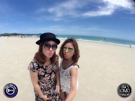 ว้าว ซุปเปอร์วายมันเจ๋งโครต ทั้งคนทั้งวิวเก็บได้หมดจริงๆ ขอบคุณรีวิวสวยๆจาก คุณเบสนะคะ  ประเภทเลนส์ Super Wide 0.4x