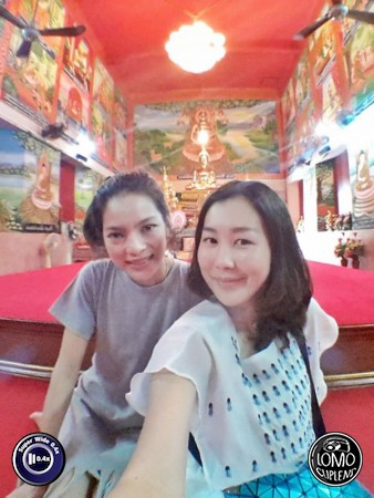 ทำบุญกับคุณนายนุ๊ก By Noi Daungdech  ประเภทเลนส์ Super Wide 0.4x