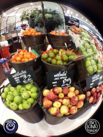ขอบคุณรีวิวจากคุณ monster_ta  ประเภทเลนส์ Fisheye 180°