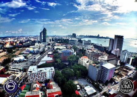 ขอบคุณรีวิวสุดสวยจากคุณ ✭arparatz✭  ประเภทเลนส์ Super Wide 0.4x