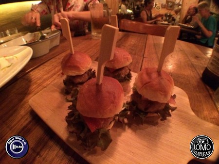 Minimize Burger  ประเภทเลนส์ Super Wide 0.4x