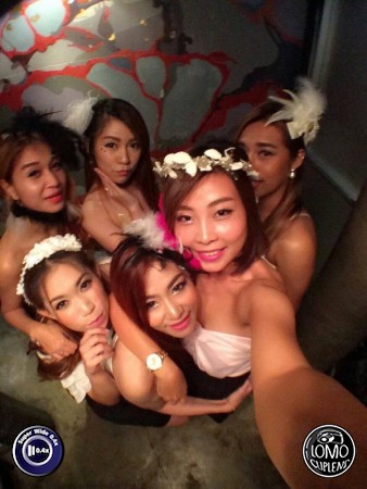 ขอบคุณรูปรีวิวน่ารักๆ จากคุณ l3al3yGiRL  ประเภทเลนส์ Super Wide 0.4x