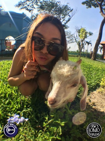 เด็กเลี้ยงแกะ  ประเภทเลนส์ Super Wide 0.4x