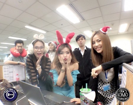 ขอบคุณรูปรีวิวน่ารักๆ จากคุณ saii_ja  ประเภทเลนส์ Super Wide 0.4x