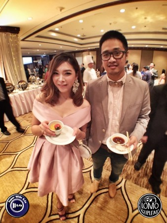 P&T Wedding   ประเภทเลนส์ Super Wide 0.4x