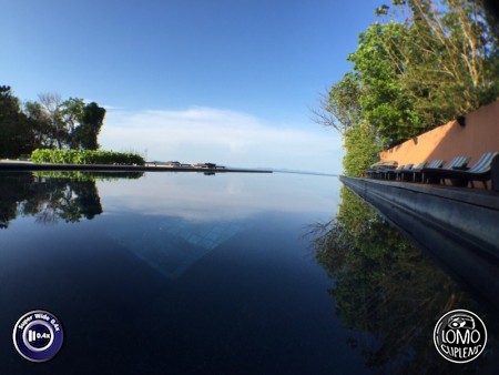 ขอบคุณรีวิวสวยๆ จากคุณ Ton_Chaipon  ประเภทเลนส์ Super Wide 0.4x