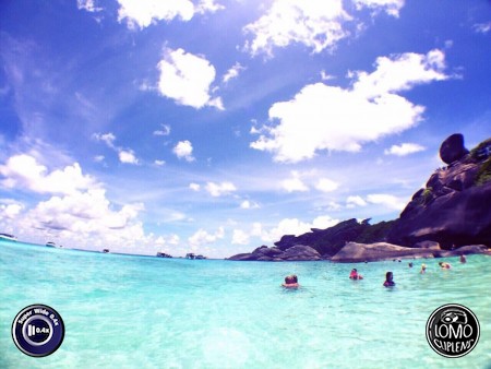 ขอบคุณรีวิวสวยๆ จากคุณ LoPiTtuW  ประเภทเลนส์ Super Wide 0.4x