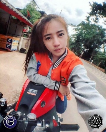 ขอบคุณรีวิวสวยๆ จากคุณ กิฟท์ ซี่  ประเภทเลนส์ Super Wide 0.4x