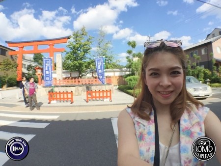 เที่ยวที่ไหน ก็อย่าลืมพก Super Wide 0.4x ไปนะคะ  ประเภทเลนส์ Super Wide 0.4x